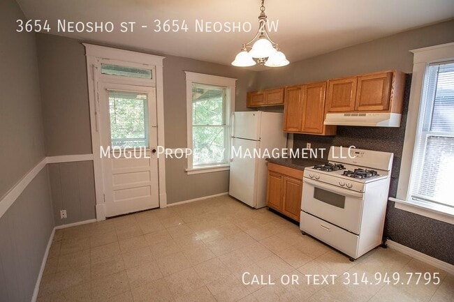 Building Photo - 3654 Neosho St