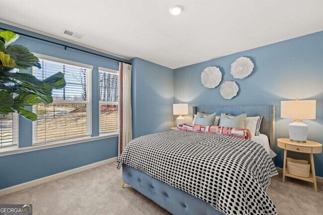 Building Photo - 2546 States Ave