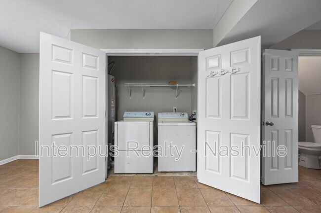 Building Photo - 3019 Burnt Pine Dr