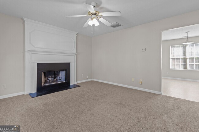 Building Photo - 2284 Oakland Spring Dr