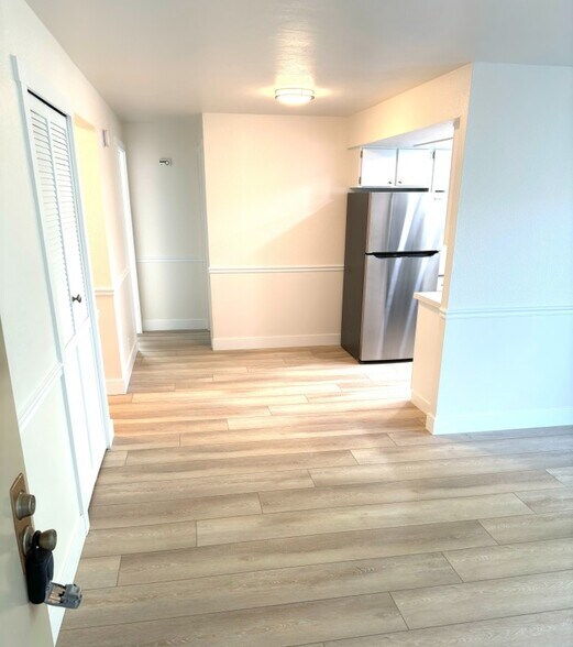Building Photo - 4646 Quail Park Dr