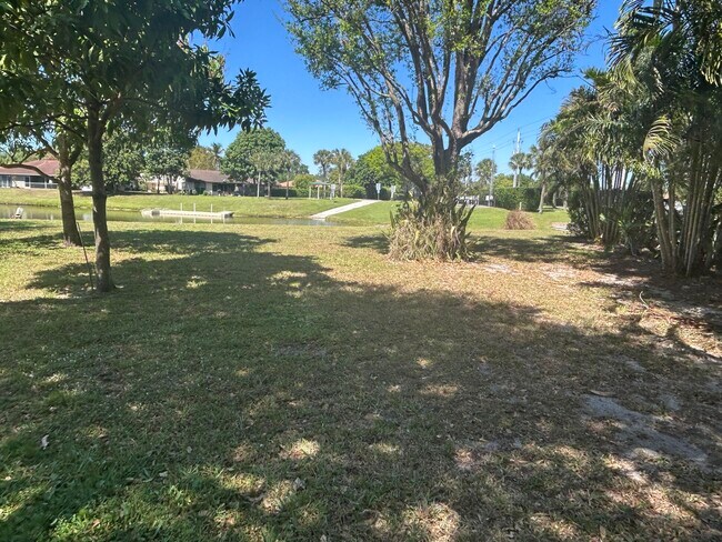 Building Photo - 12768 Westhampton Cir