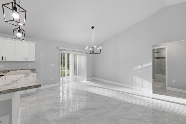Building Photo - Available Now! Tastefully Designed 3 Bed, 2 Bath Home