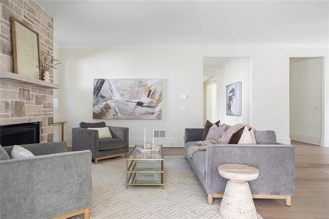 Building Photo - 48 25th St NW