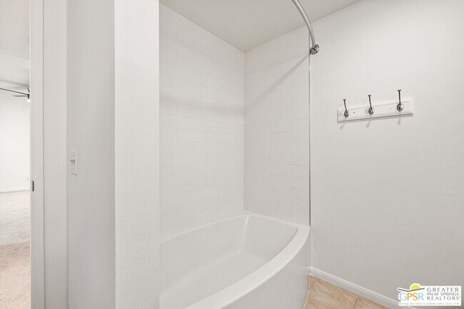 Building Photo - 255 S Avenida Caballeros
