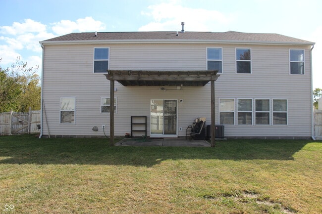 Building Photo - 5064 Gunston Ln