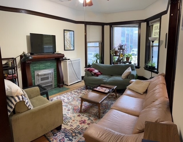 Building Photo - 638 W Grace St