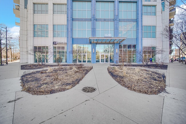 Building Photo - 1600 S Indiana Ave