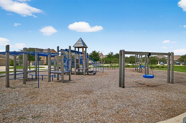 Building Photo - 15526 Atwood Bay Trl
