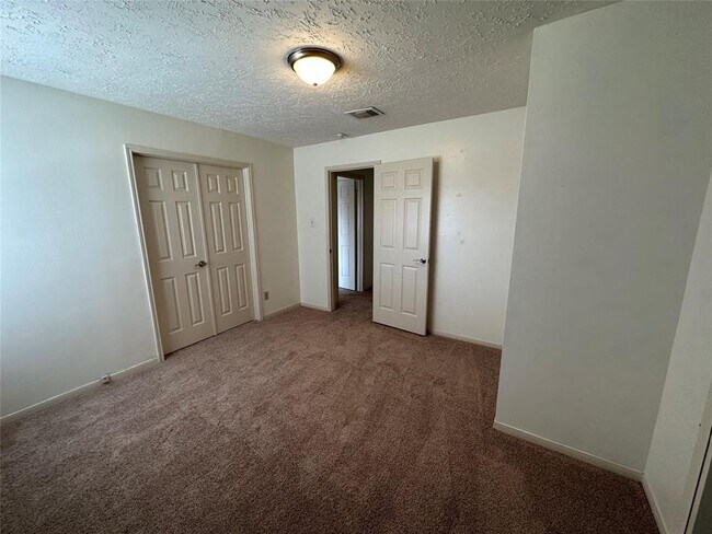 Building Photo - 3222 Settlers Way Blvd