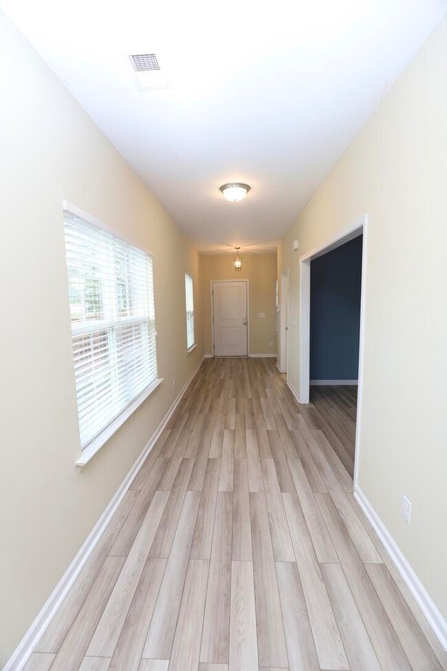 Building Photo - 1786 Ruger Dr