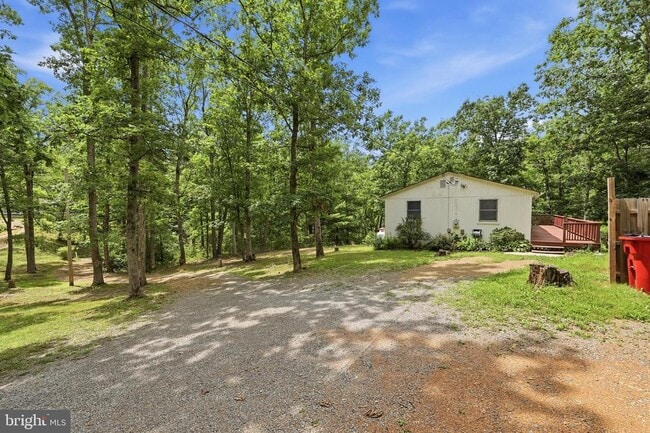 Building Photo - 371 Oak Hill Rd