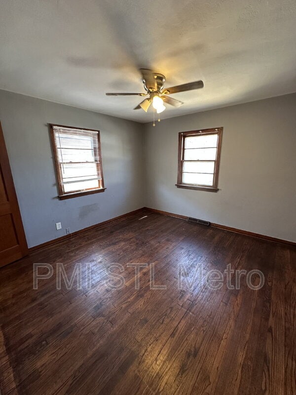 Building Photo - 156 Fermo Ave