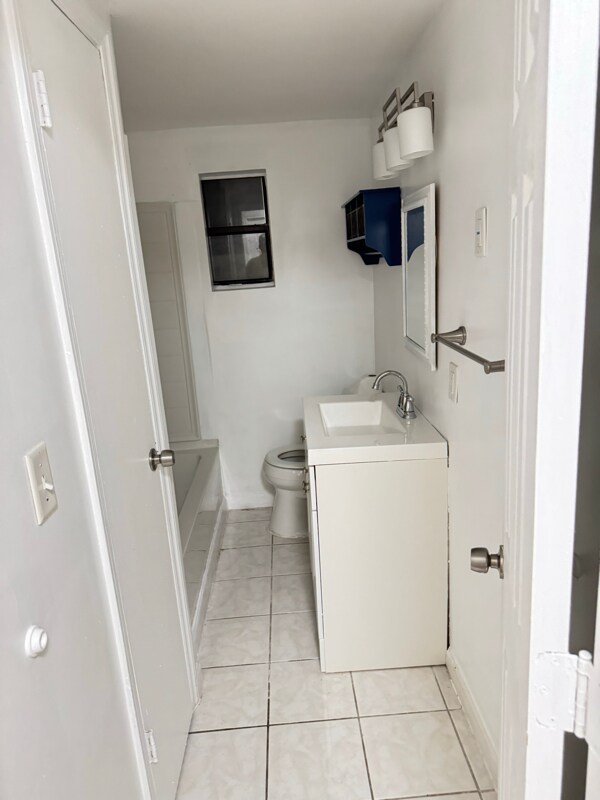 Building Photo - 6982 Burrell Ln