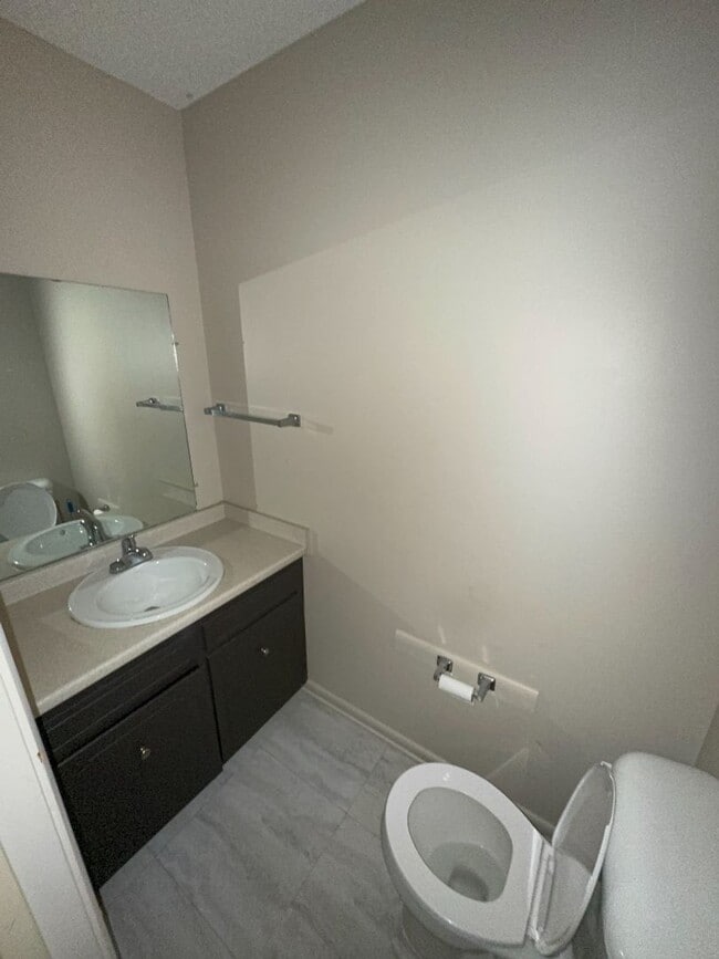 Building Photo - $200 off First Month's Rent! German-Style ...