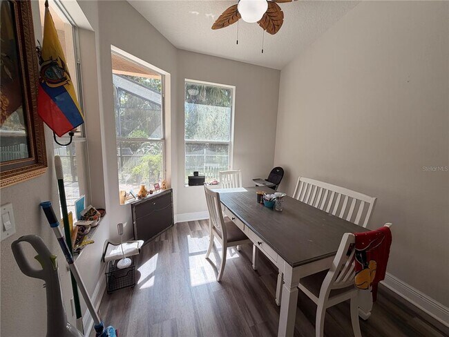 Building Photo - 2298 Viehman Tr