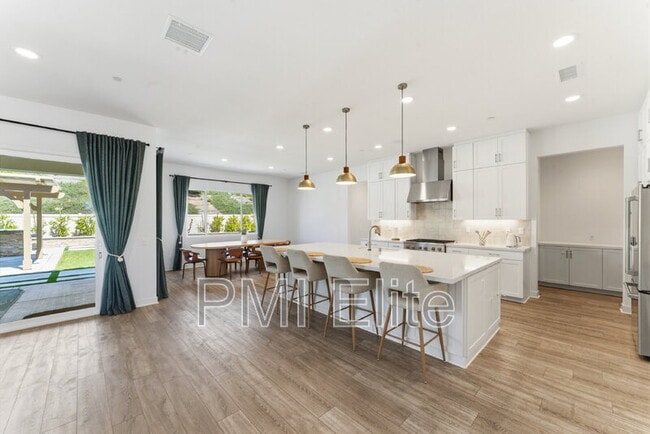 Building Photo - 28657 Windbreak Tr