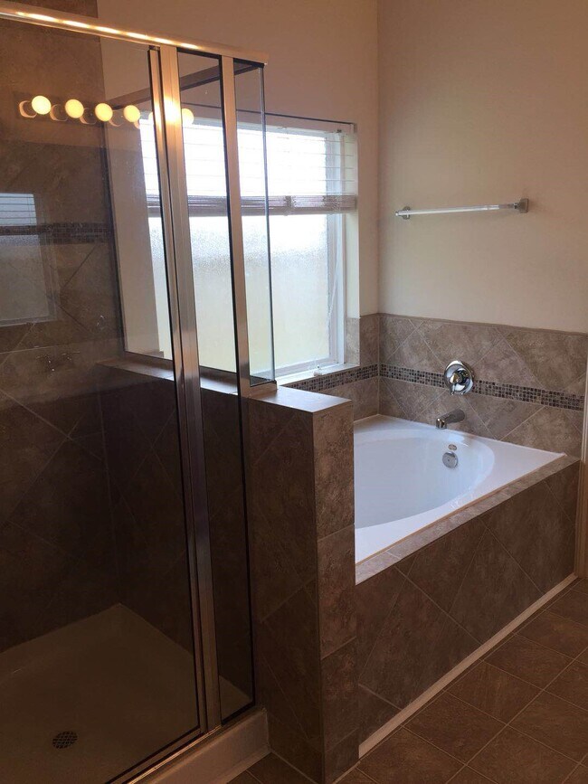 Building Photo - 21523 Rainfall Park Dr