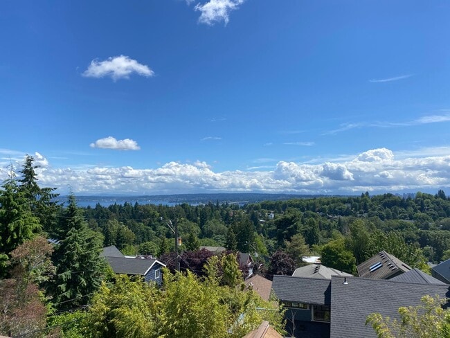 Building Photo - Ward Apartments LLC