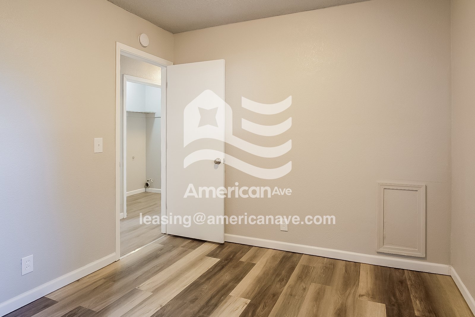 Building Photo - 2977 W 115th Pl