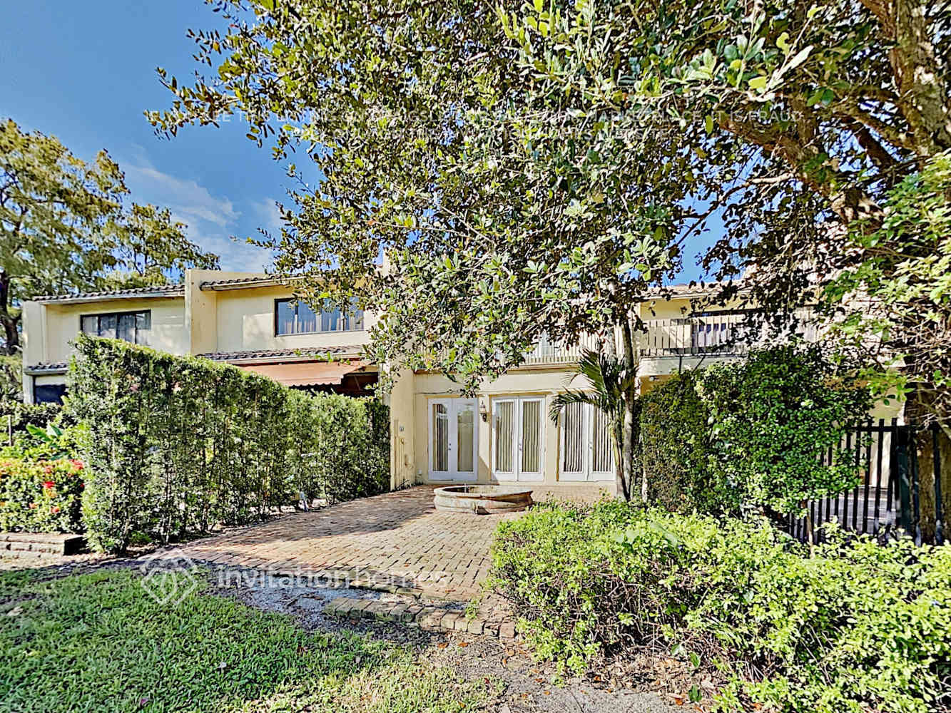 Building Photo - 1981 Canterbury Cir