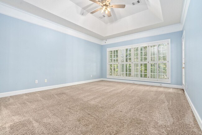 Building Photo - 1902 Hillbrook Cir