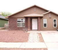 Building Photo - 11668 Diana Lynn Ct