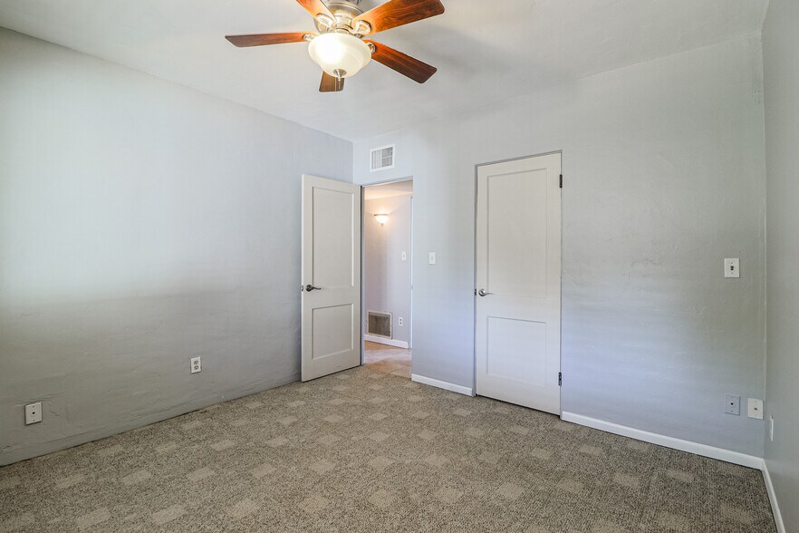 Building Photo - 2801 N 25th St