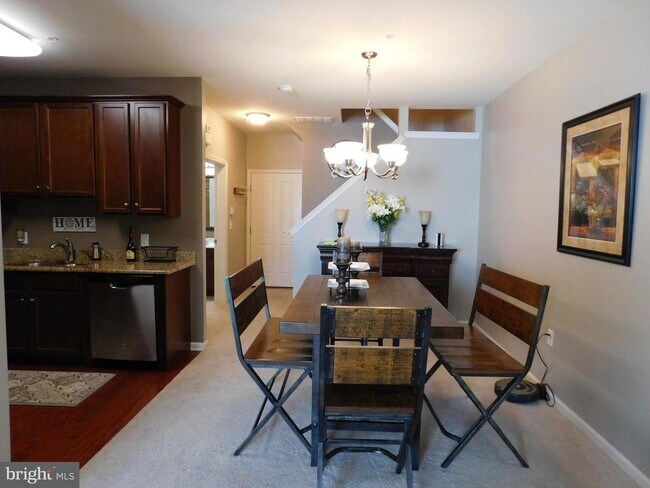 Building Photo - 82 Riverwalk Blvd