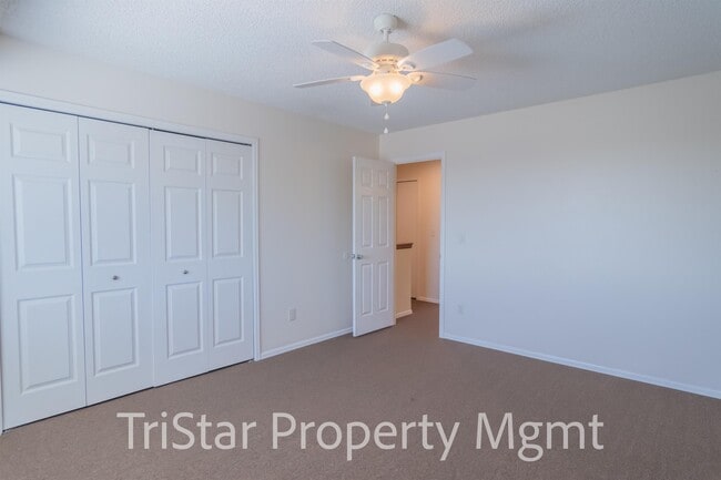 Building Photo - 3266 Vail Pass Dr