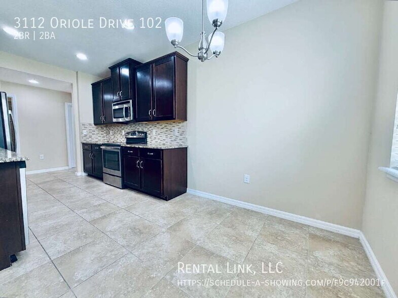 Building Photo - 3112 Oriole Dr
