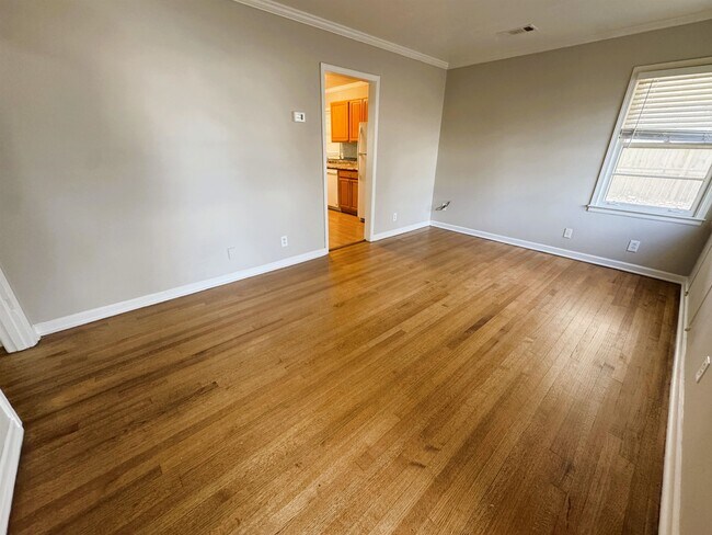 Building Photo - 4781 Given Ave