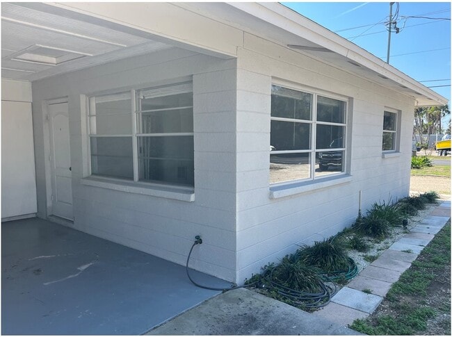 Building Photo - Lost in Paradise USA LLC