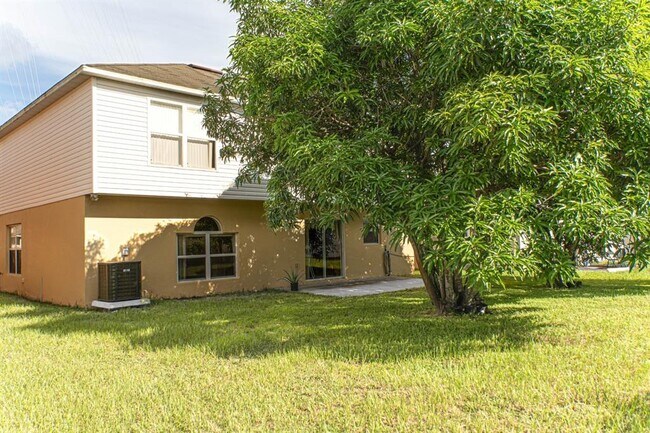 Building Photo - 10437 River Bream Dr