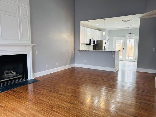 Building Photo - 305 Claybrooke Dr