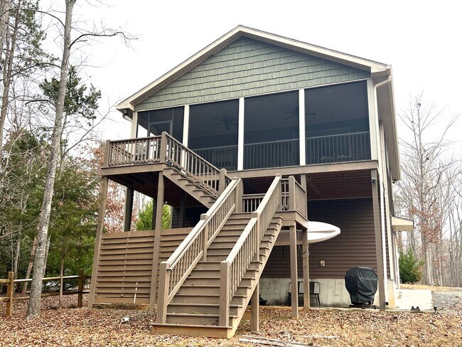 Building Photo - Furnished & All Inclusive Rental with Lake View-SHORT TERM LEASING!!