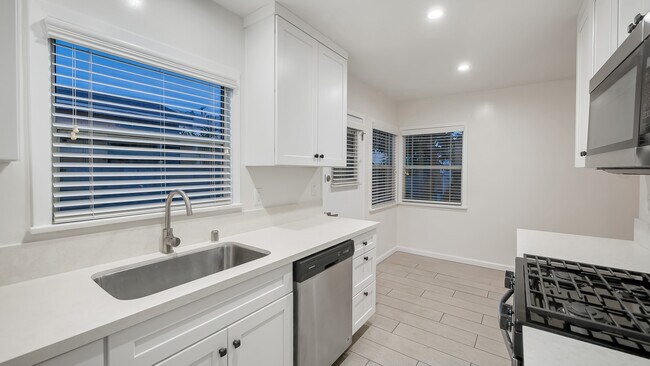 Kitchen - 11216 Tiara St