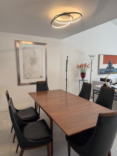 Building Photo - 6 Granada Dr