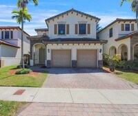 Building Photo - 9244 SW 227th Ln