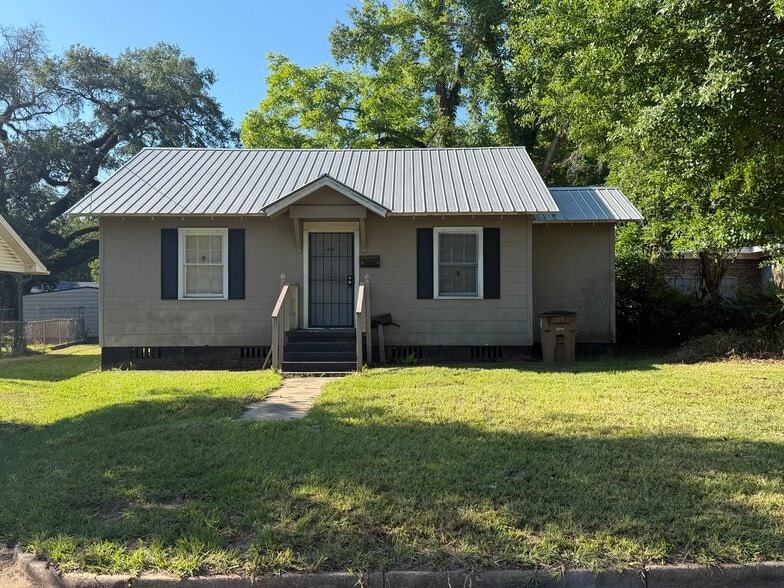 Building Photo - 510 Avondale Ct