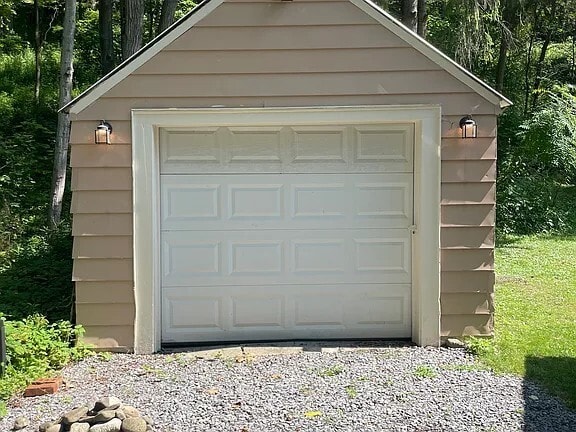 Building Photo - 387 Brooktondale Rd