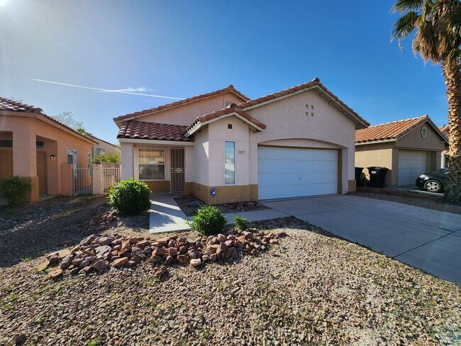 Building Photo - Cozy 3Bed/2Bath/2Car Residence located in North Las Vegas!