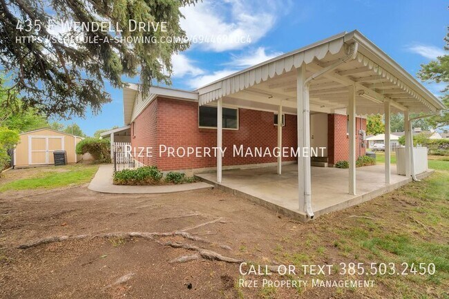 Building Photo - 435 E Wendell Dr