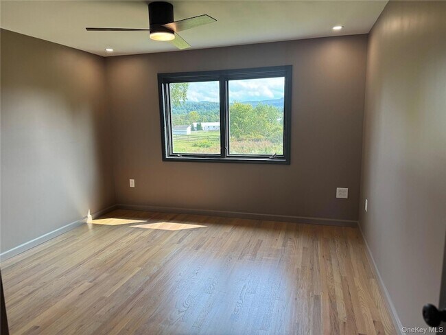 Building Photo - 5167 US-209
