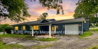 Building Photo - 3520 Combs Ferry Rd