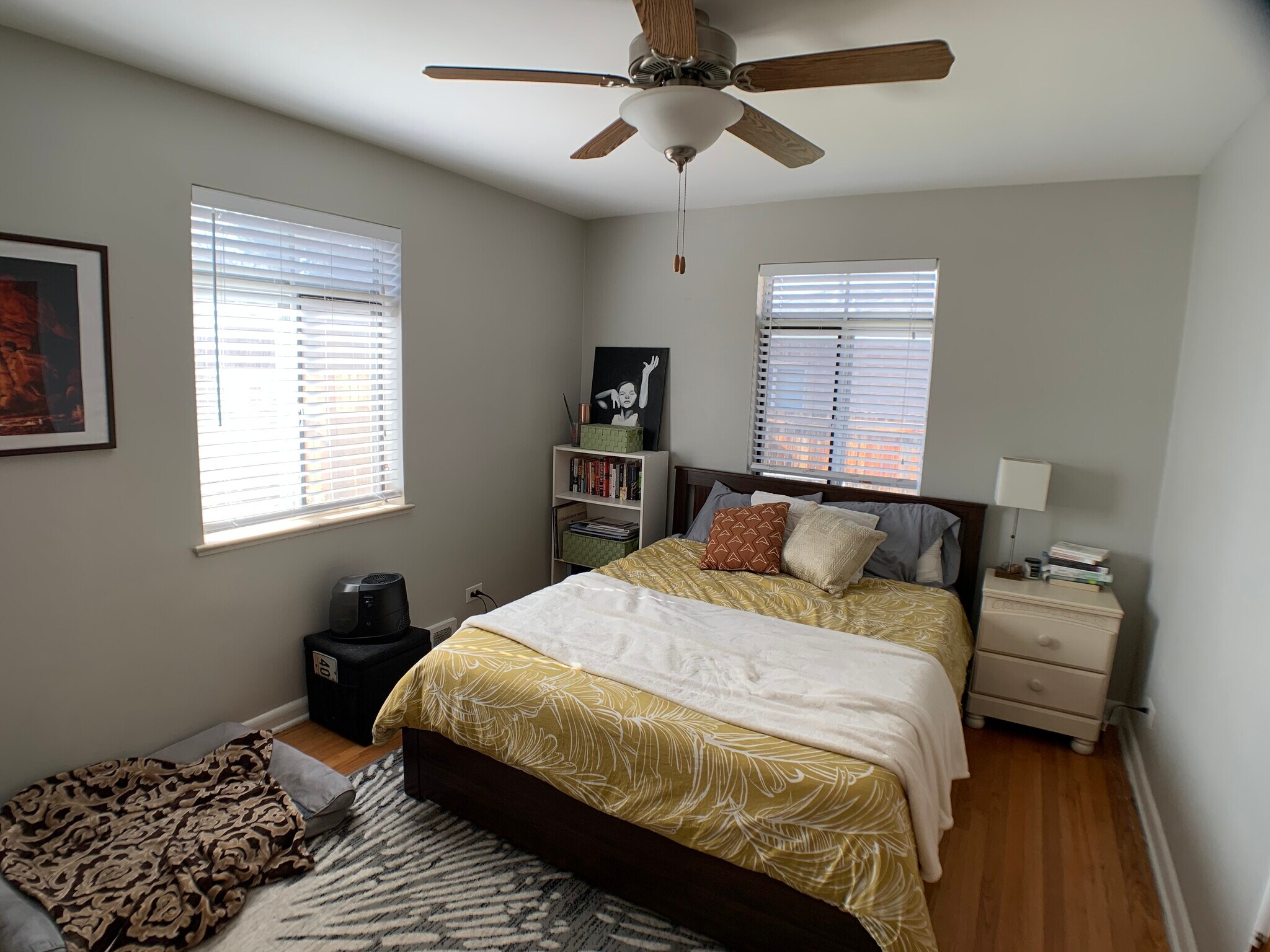 Building Photo - 727 Clermont St