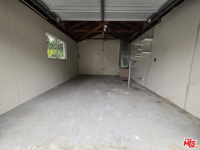 Building Photo - 14758 Lemay St