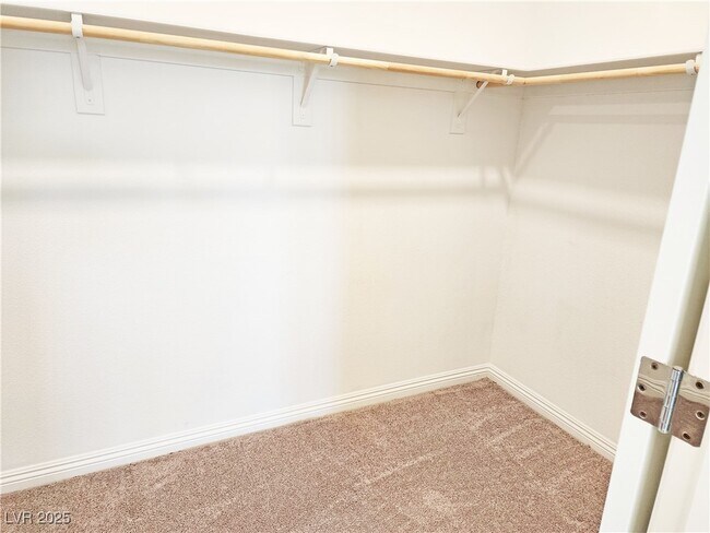 Building Photo - 3575 E Wallowa Dr