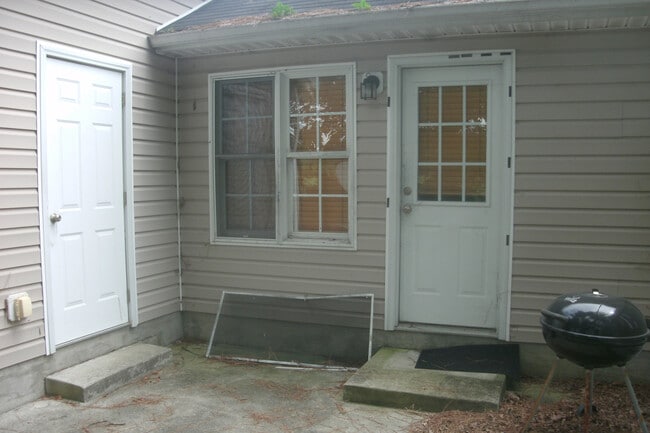 Building Photo - 1332 Northridge Dr