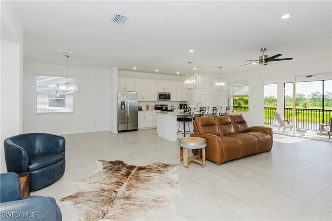 Building Photo - 5680 Melbourne Ct